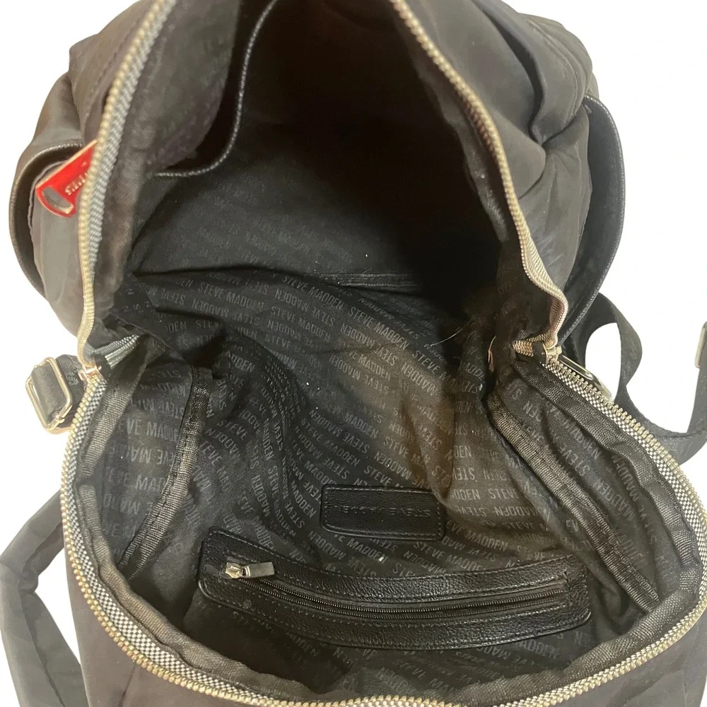 Steve Madden Black Nylon Backpack B-SALLY Logo Straps Silver Hardware Womens EUC